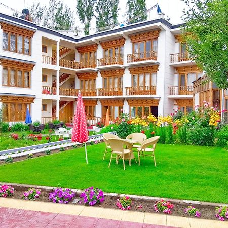 Kidar Hotel Leh Buitenkant foto