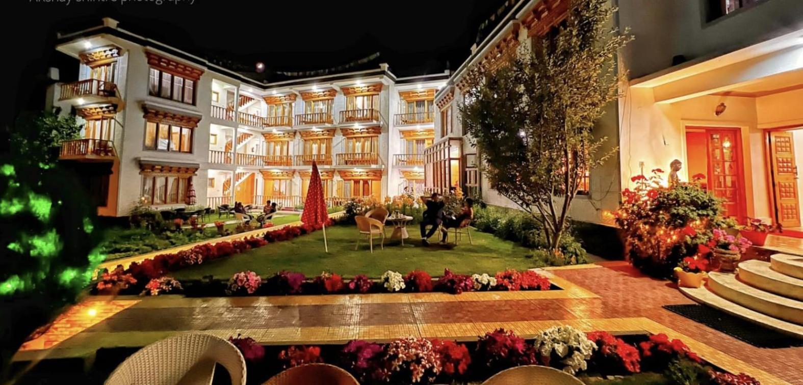 Kidar Hotel Leh Buitenkant foto