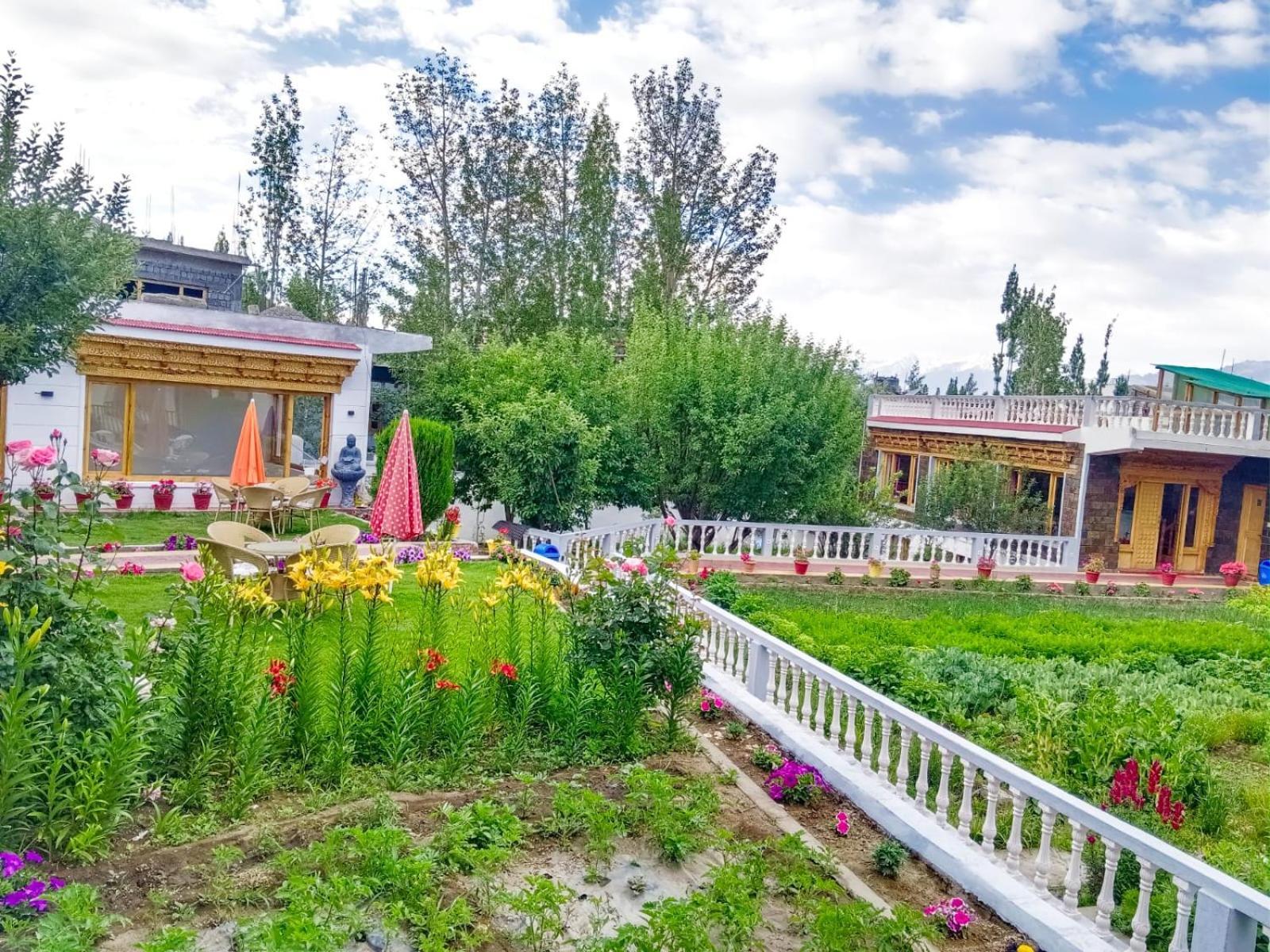 Kidar Hotel Leh Buitenkant foto
