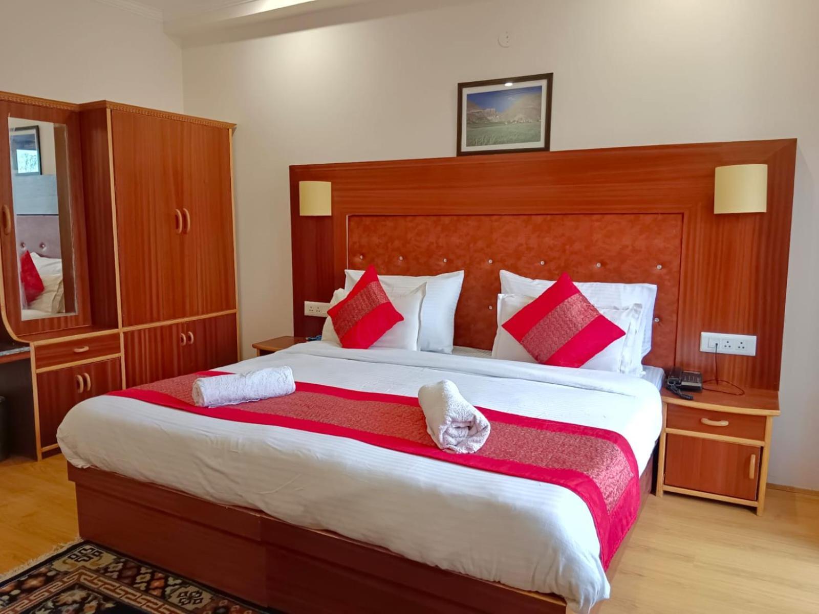 Kidar Hotel Leh Buitenkant foto