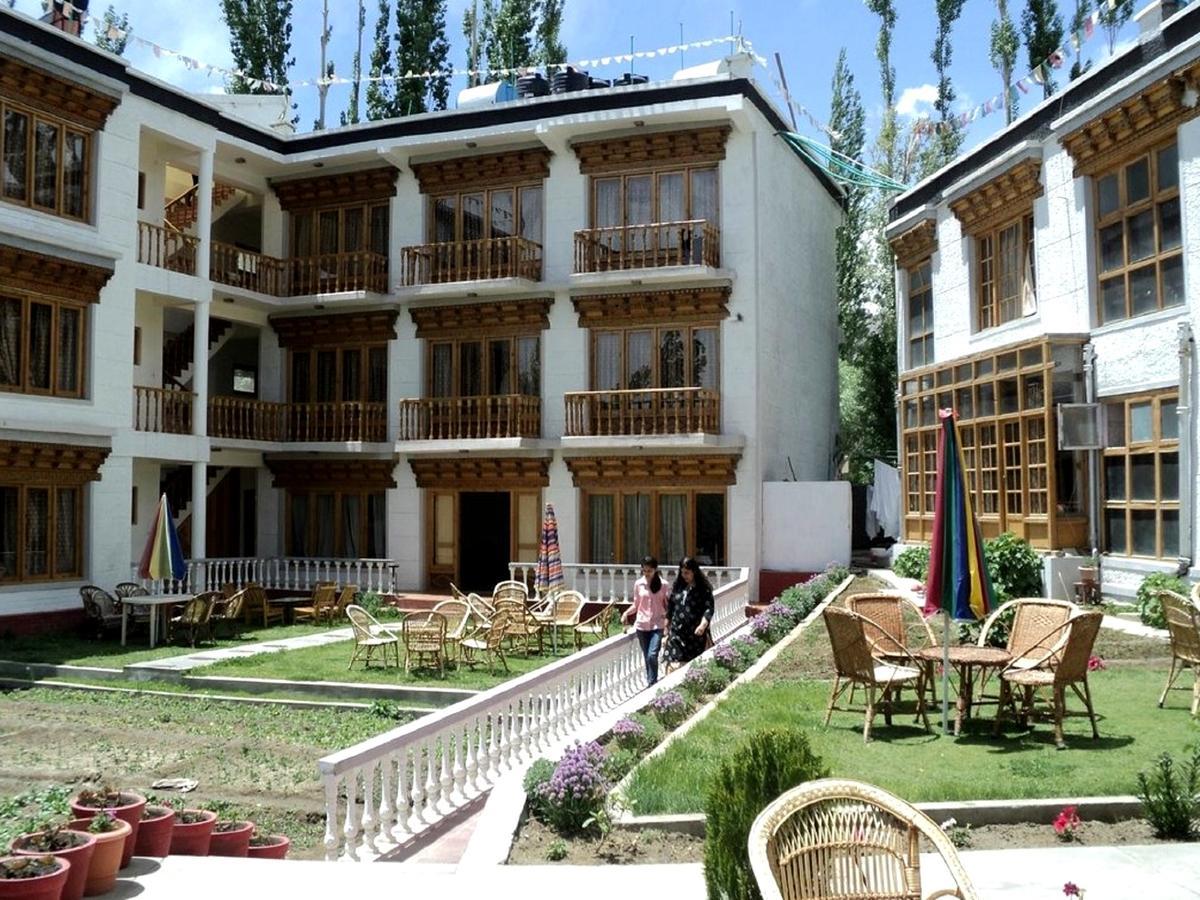 Kidar Hotel Leh Buitenkant foto