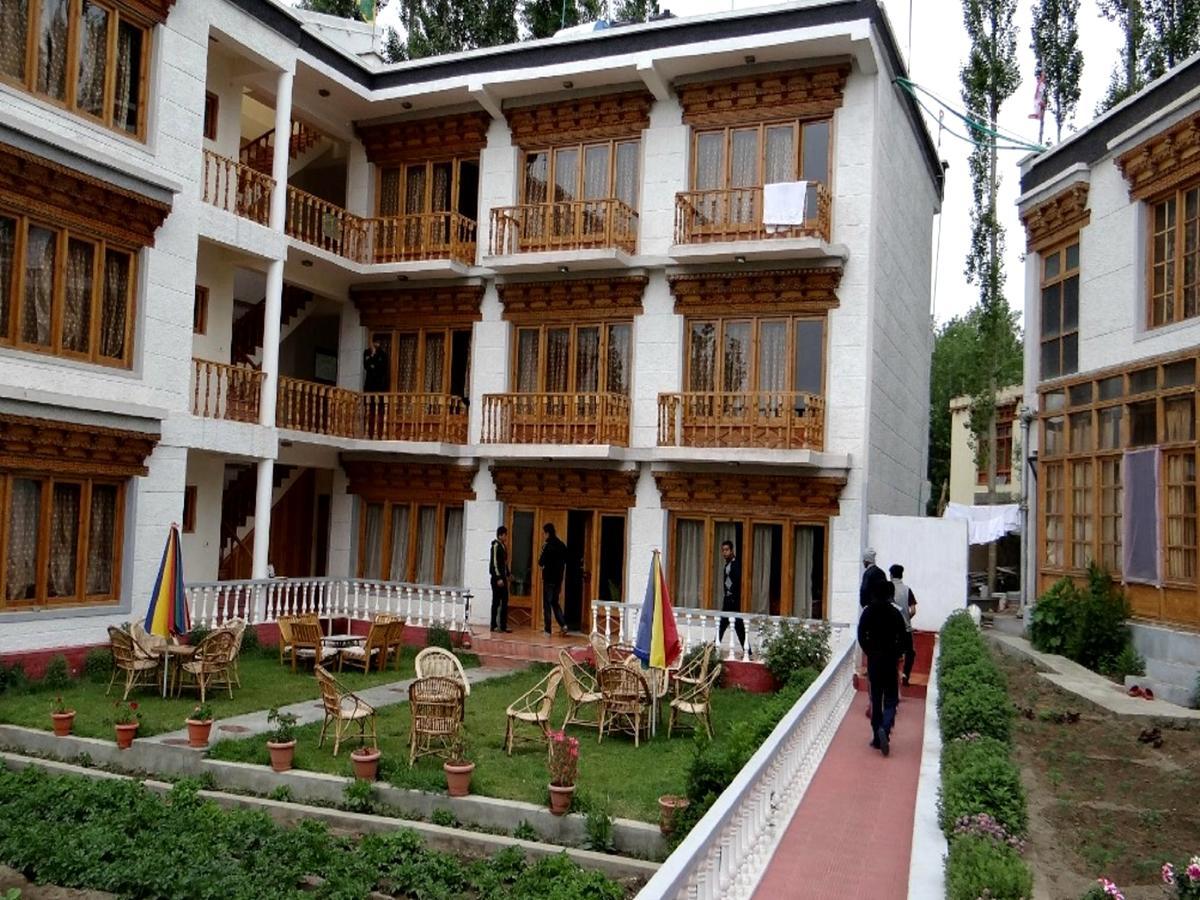 Kidar Hotel Leh Buitenkant foto
