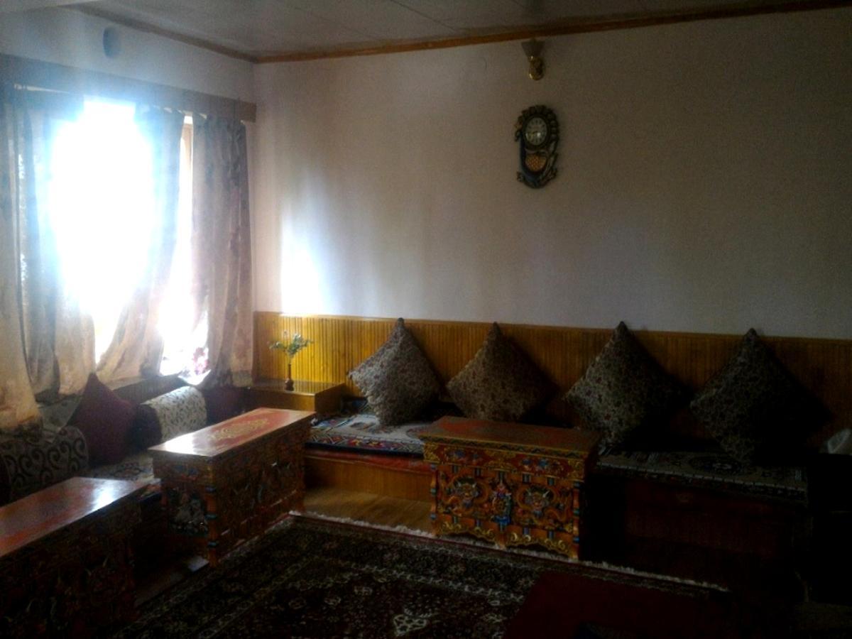 Kidar Hotel Leh Buitenkant foto